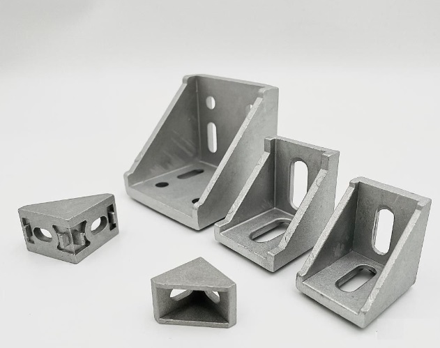 Herrajes de aluminio